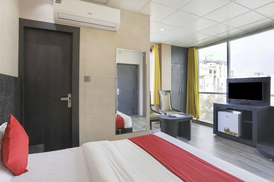 Hotel O Cayman, Greater Noida, Noida