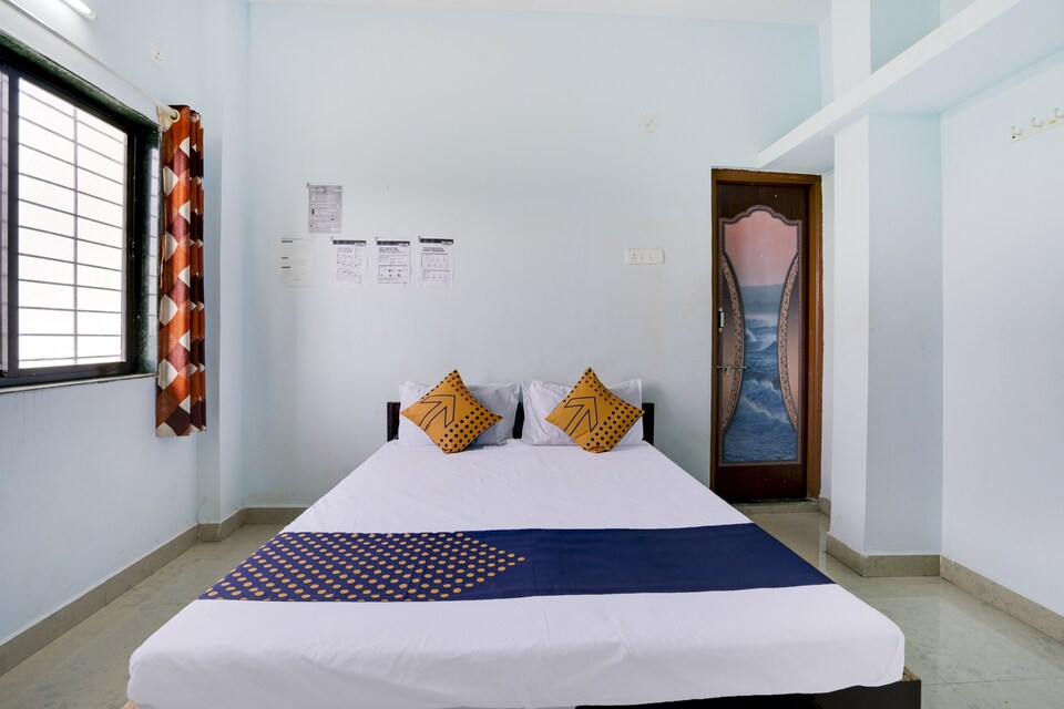 SPOT ON 74904 Hotel Kinara Loadging , Ahmednagar, Ahmednagar