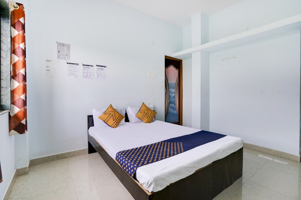 SPOT ON 74904 Hotel Kinara Loadging , Ahmednagar, Ahmednagar