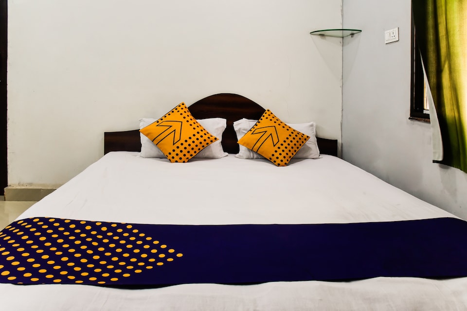 SPOT ON 74919 Oreo Residency, Airport Road - Raipur, Raipur