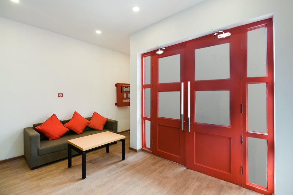 Townhouse The Awadh Airport, Airport Lucknow, Lucknow