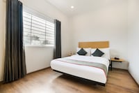 Townhouse The Awadh Airport