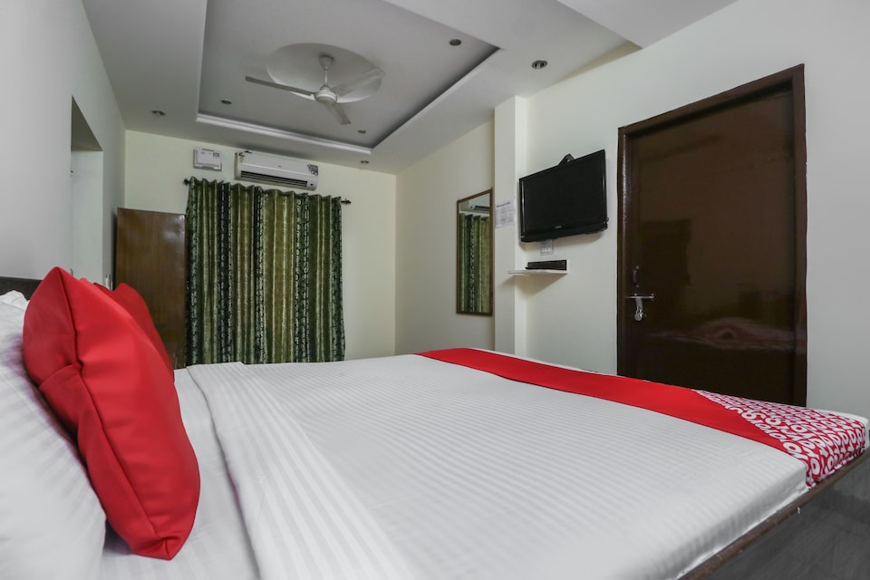 OYO 74979 Hotel Aditya And Kings 2, Panchkula, Panchkula