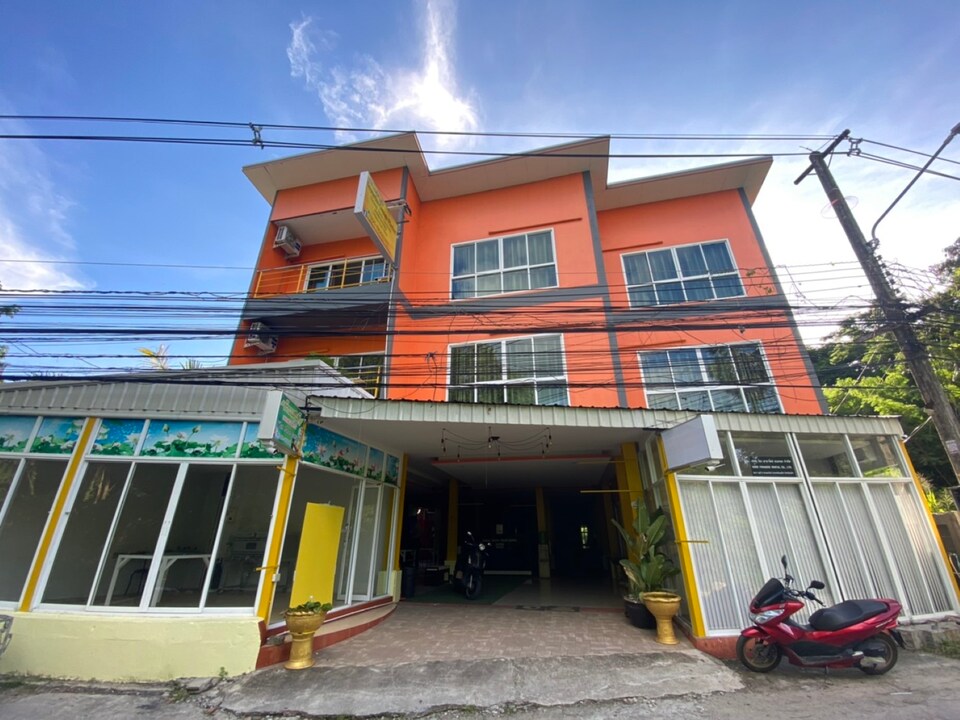 OYO 1150 Sawasdee Orange Phuket Guest House, Rawai P0, Phuket