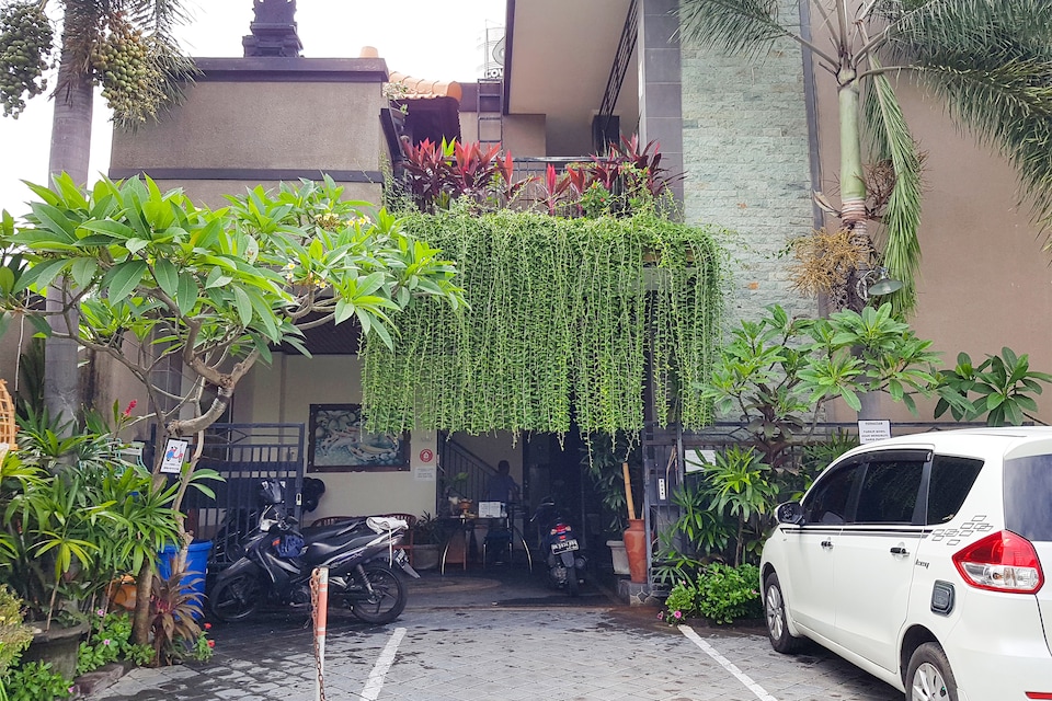 OYO 3912 Wahyu Residence Bali, Denpasar, Bali