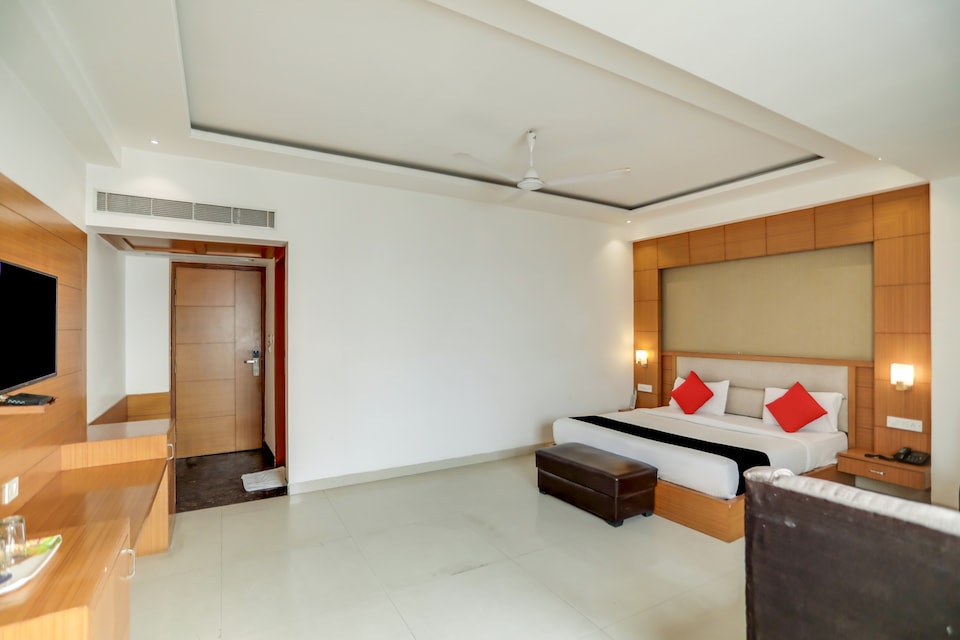 Capital O 75001 Hotel Cannon, Airport Delhi, Delhi Transit