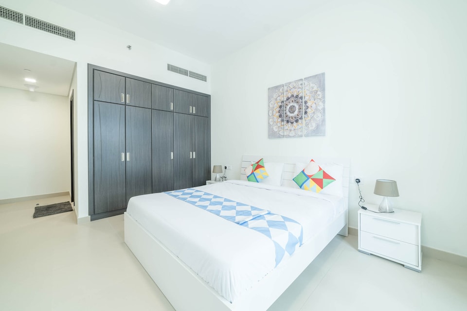 OYO 561 Home Najma tower A1br, Al Barsha Dubai, Dubai