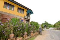 OYO 1155 Bikers House And Enduro Tours Chiang Mai