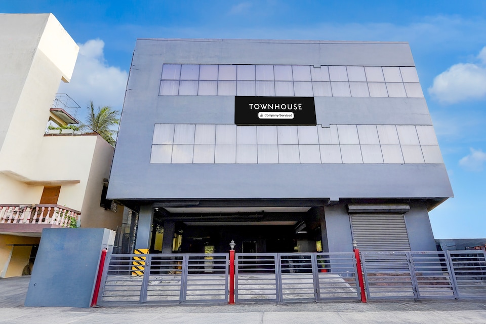 Super Townhouse Nanganallur Near Chennai Airport, Airport Chennai, Chennai