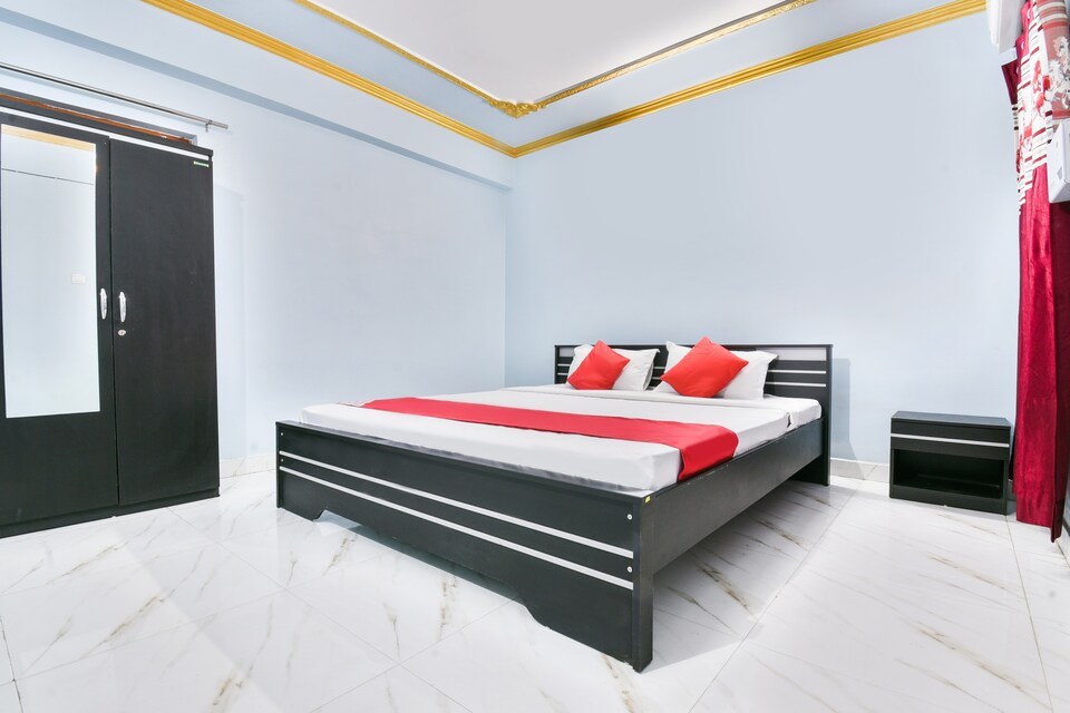 OYO 75035 Hotel Shivyaa Residency, Patliputra Colony, Patna