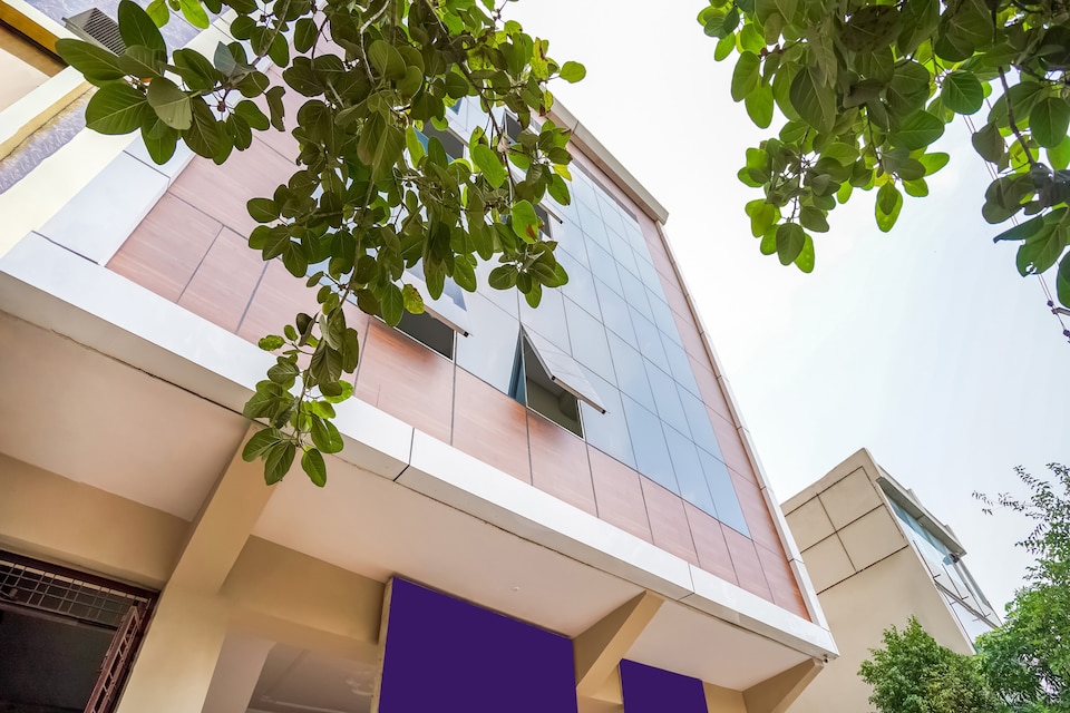 Flagship City Paradise Near Leisure Valley Park, Old Gurgaon, Gurgaon