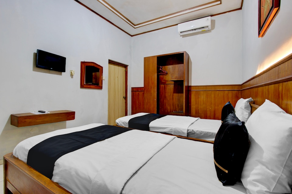 OYO 3934 Hotel Istana, Pekalongan, Pekalongan
