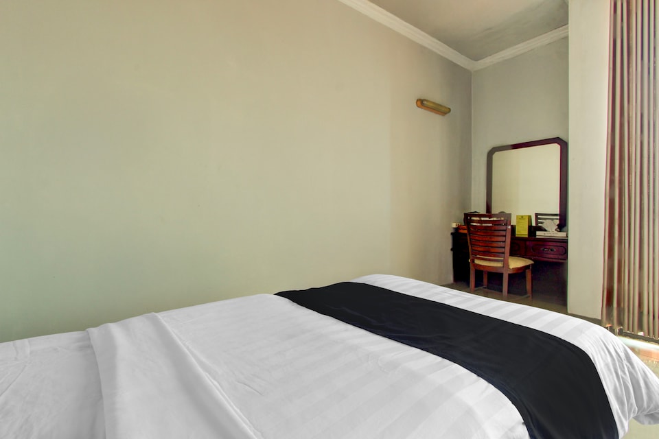 OYO 3934 Hotel Istana, Pekalongan, Pekalongan