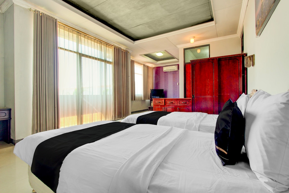 OYO 3934 Hotel Istana, Pekalongan, Pekalongan