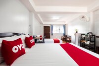 OYO 1157 Ploy Pailin Place