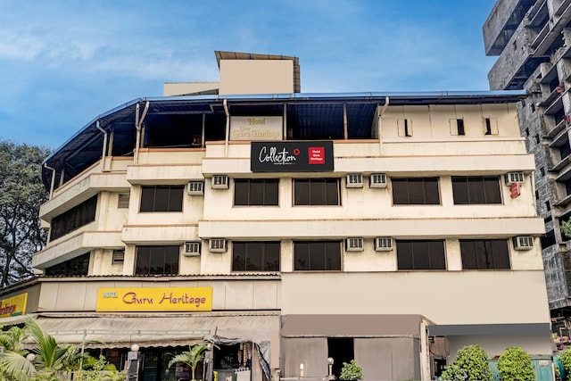 Collection O Guru Heritage Kalamboli