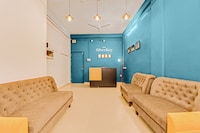 OYO 75060 Gurav Complex