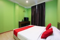 OYO 90098 Goa Inn Hotel