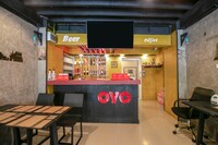 OYO 1158 Thestaycafe Hostel