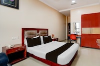 Hotel O Rani Durgawati Crossway Formerly Orient Palace