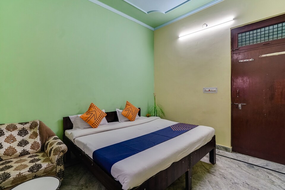 SPOT ON 75111 The Art Hotel, Ghaziabad City, Ghaziabad