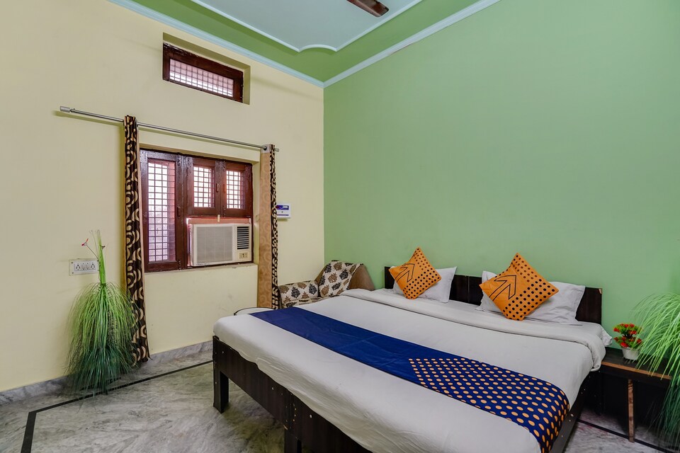 SPOT ON 75111 The Art Hotel, Ghaziabad City, Ghaziabad