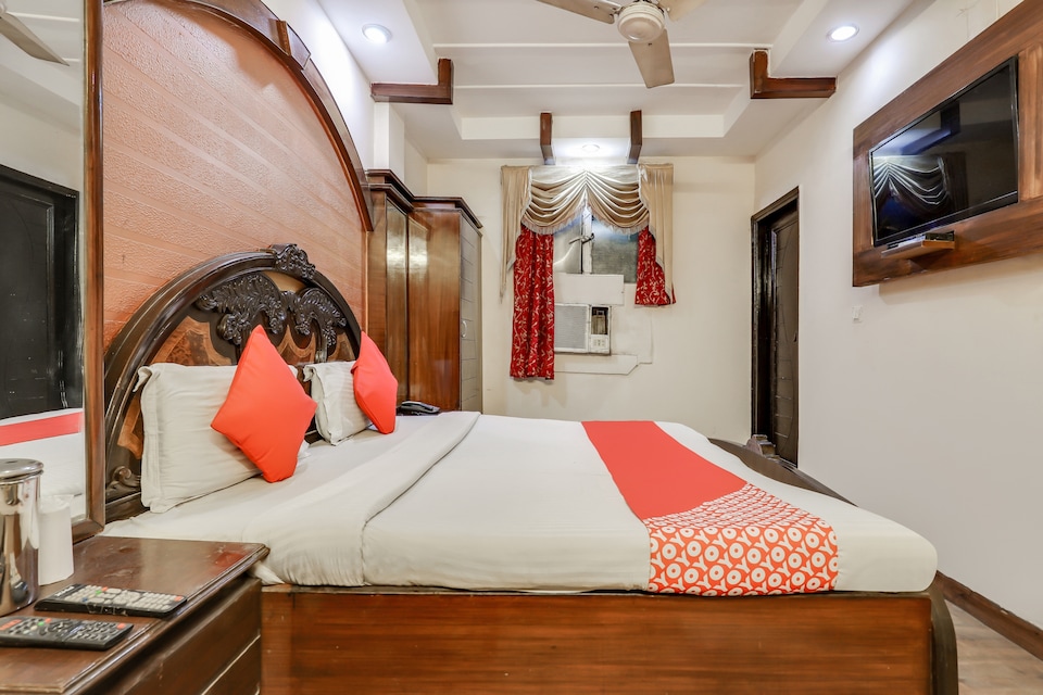 OYO Roma Dx Near Jama Masjid, Paharganj Delhi, Delhi