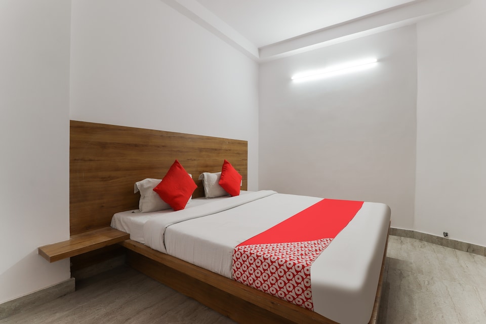 OYO 75140 Hotel Paradise, Dwarka Delhi, Delhi