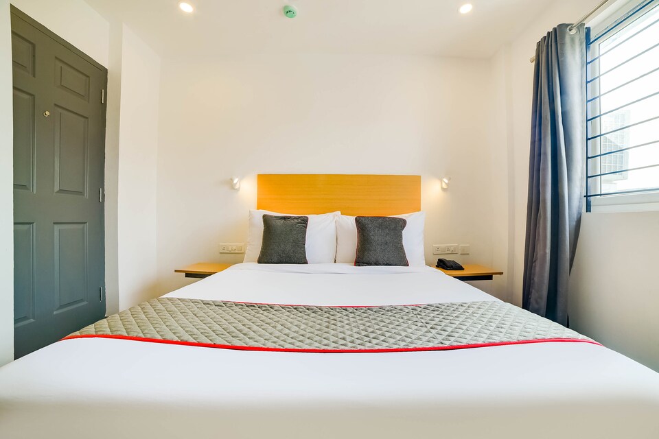 OYO Townhouse 254 Saai Kalyan Hotel, Kalyan Nagar Bangalore, Bangalore