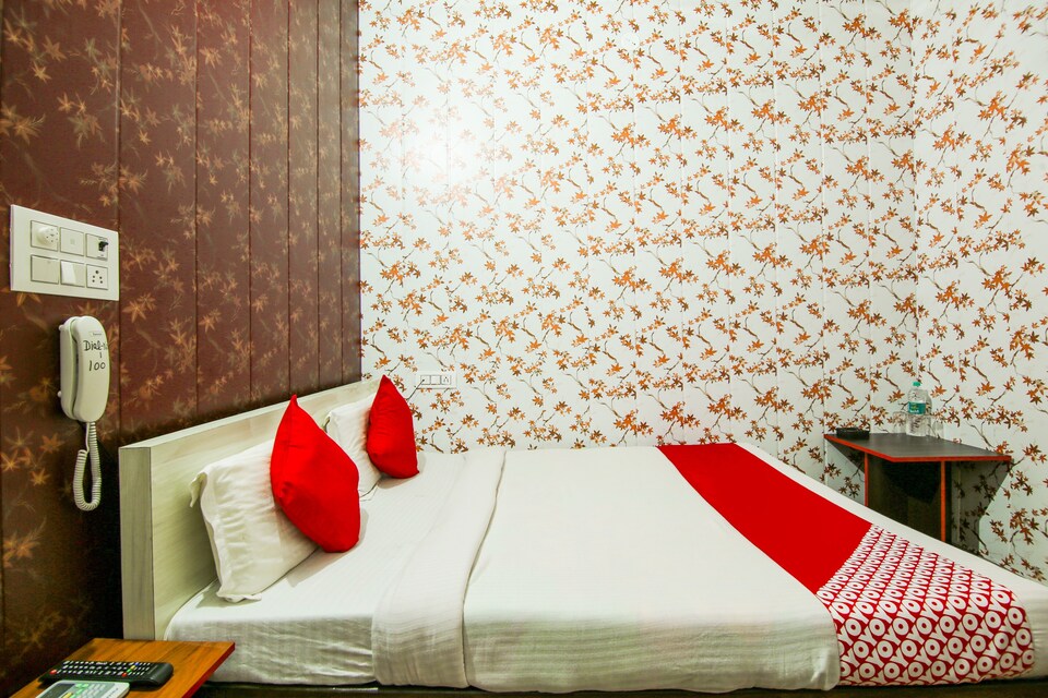OYO 75164 Hotel V3 Star, Rohtak, Rohtak