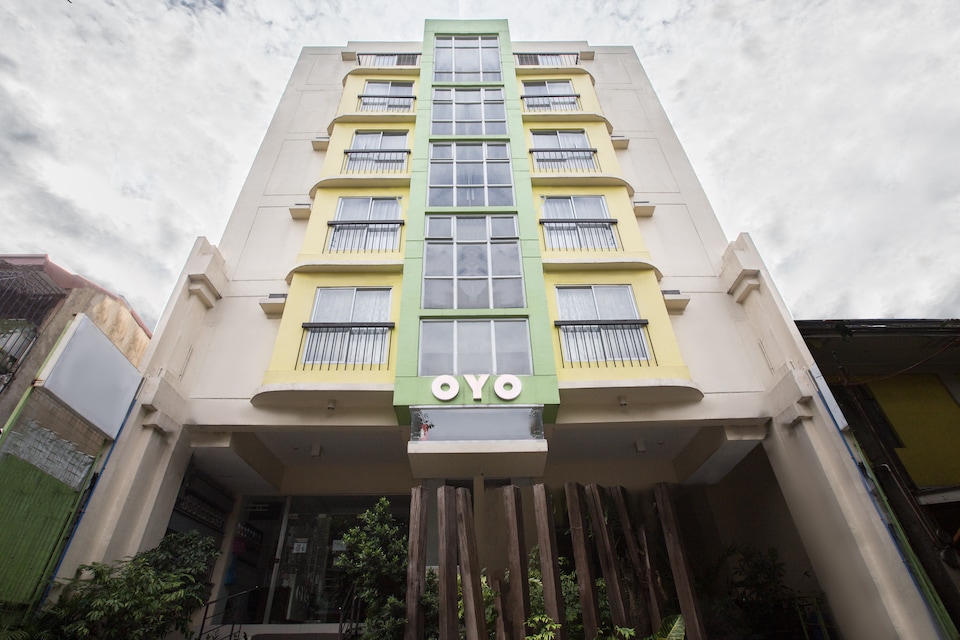 OYO 691 Sulit Dormitel, San Juan Manila, San Juan City