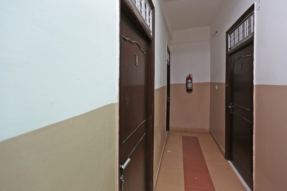 Hotel O Raghav Hotel, Ghaziabad City, Ghaziabad