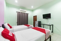 OYO 1163 Eden Hostel