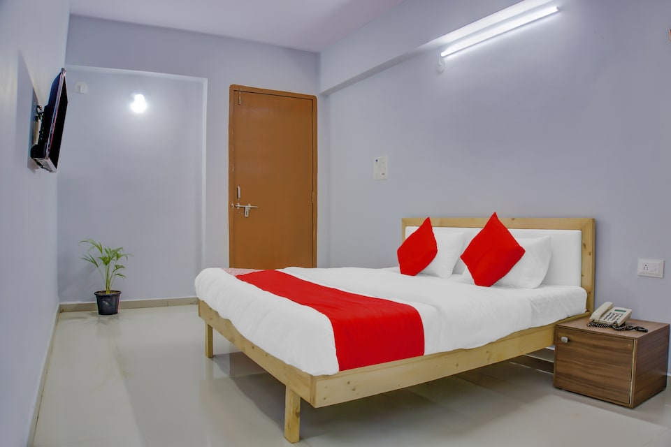 OYO 75173 Hotel Regency  OYO Rooms Surat  Book    1339 OYO