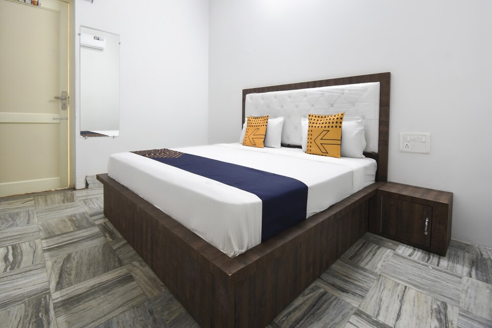 SPOT ON 75177 Hotel The Taj Farm , Patiala, Patiala