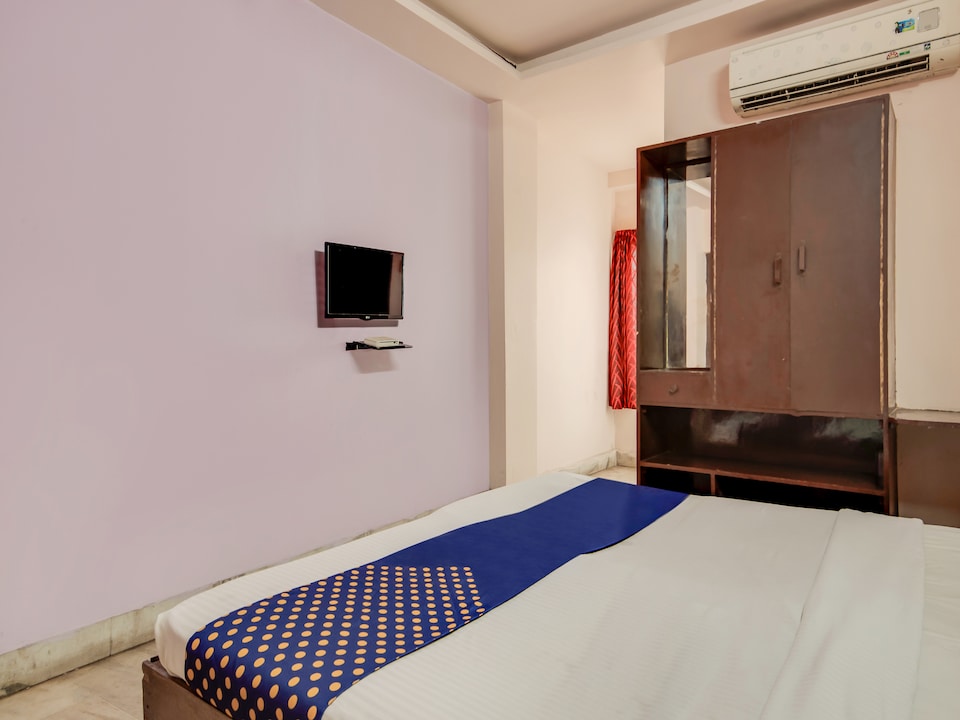 SPOT ON Hotel Cauvery, Transit Vizag-II, Visakhapatnam