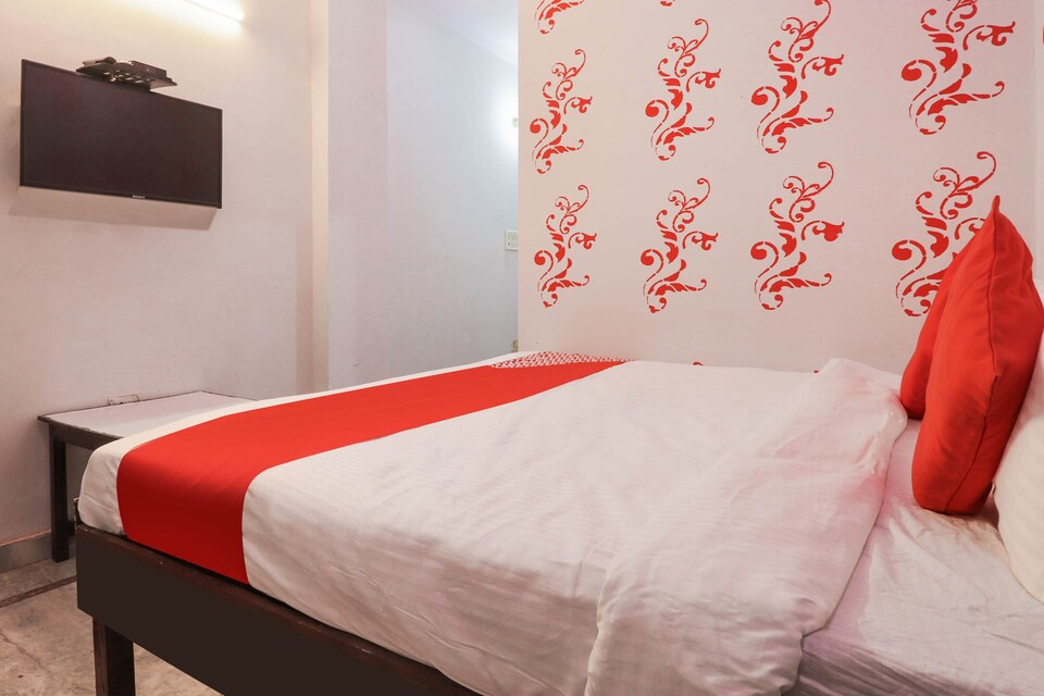 OYO 75200 Lisa Inn, Dwarka Delhi, Delhi