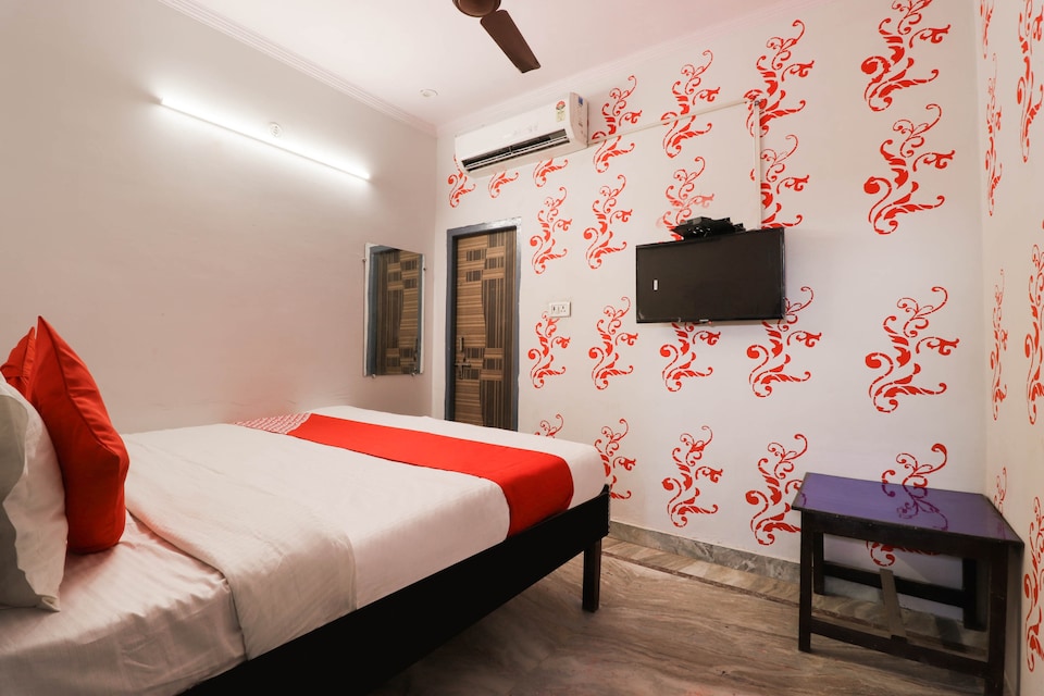 OYO 75200 Lisa Inn, Dwarka Delhi, Delhi
