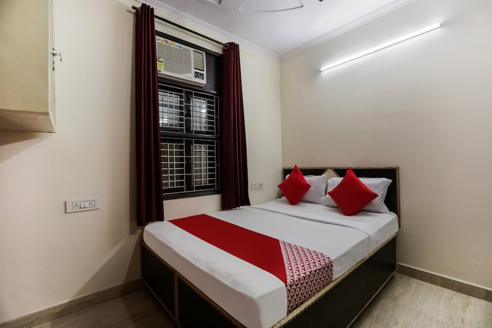 OYO Hotel Sunshine Near Akshardham, Anand Vihar Delhi, Delhi