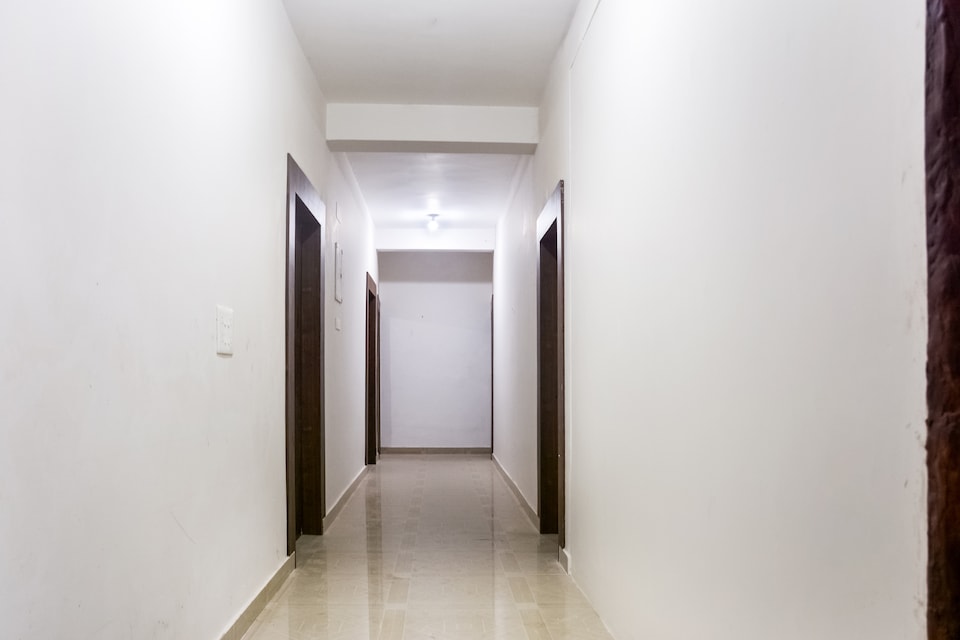 SPOT ON Khandai Palace 2, Chandrasekharpur, Bhubaneswar