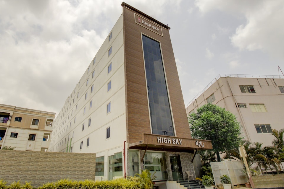 CAPITAL O75230 Hotel Highsky, Marathahalli Bangalore, Bangalore