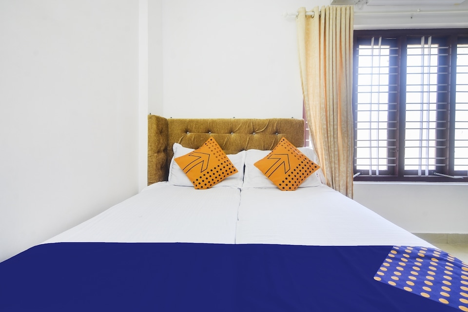 SPOT ON The New View Hotel, Thampanoor Trivandrum, Trivandrum