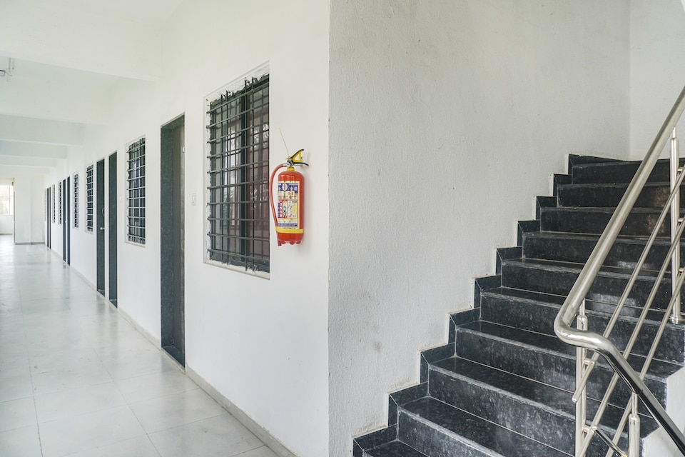 Hotel O Shanaya Inn, Handewadi, Pune