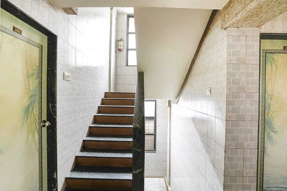 Hotel O Aditi Lodging And Boarding, Mumbai- Kalyan-Bhiwandi- Badalapur, Mumbai