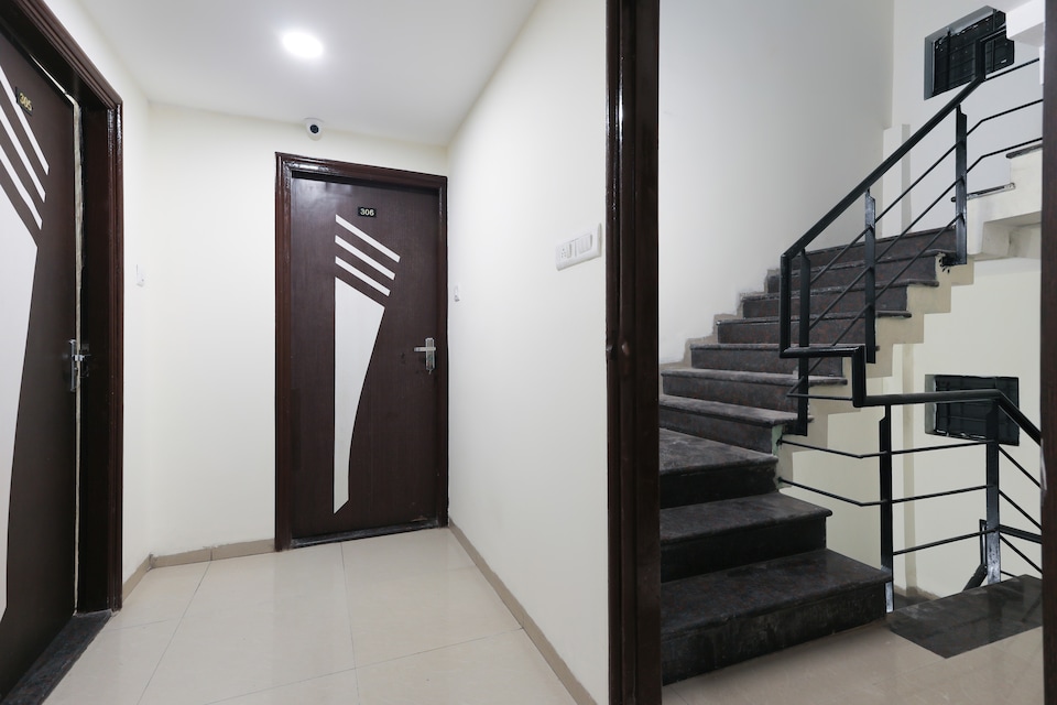 Hotel O Grand Ocean, Vijay Nagar Indore, Indore