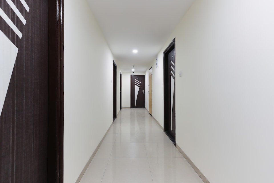 Hotel O Grand Ocean, Vijay Nagar Indore, Indore