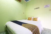 SPOT ON 3961 Fico's Residence Syariah