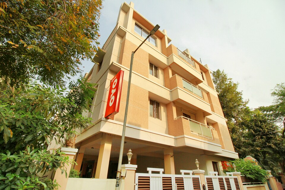 OYO 6339 Preetham Nivas, Anna Nagar Chennai, Chennai