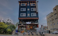 Townhouse Global Village Tech Park Near Kengeri Bus Terminal Metro Station