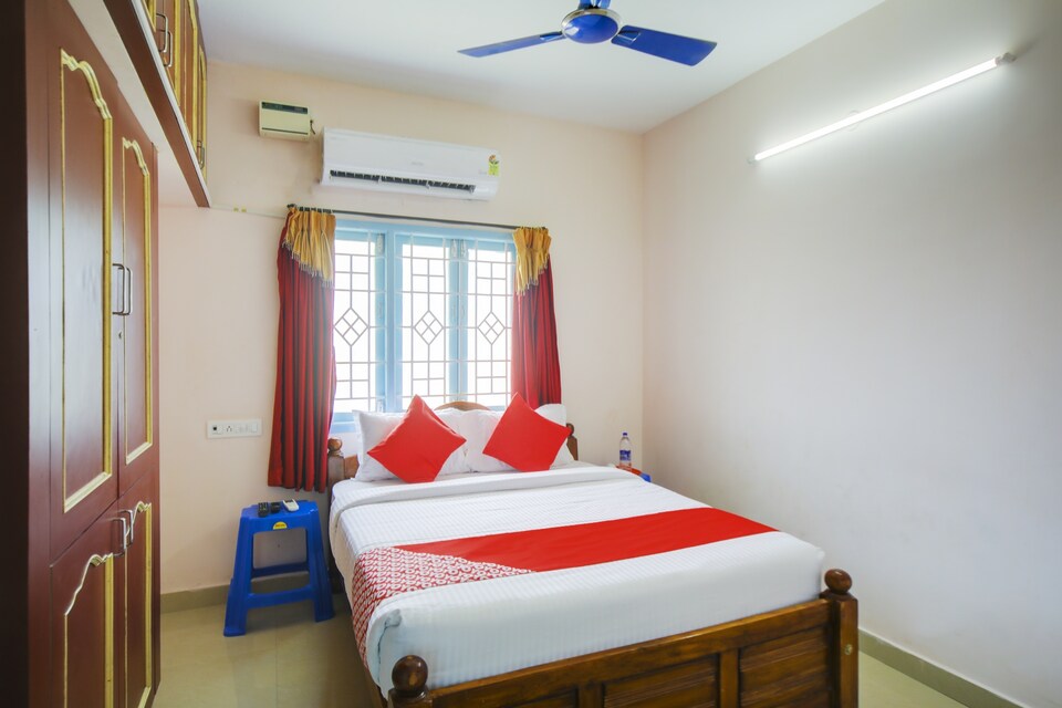 OYO 75298 Sri Devi Guest House, Vadapalani Chennai, Chennai